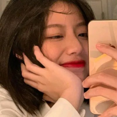美丽笨女人